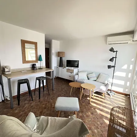 Au Cap D'agde Avec Climatisation Et Parking - Fr-1-702-67 Apartament *