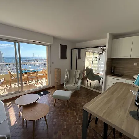 公寓 Au Cap D'agde Avec Climatisation Et Parking - Fr-1-702-67