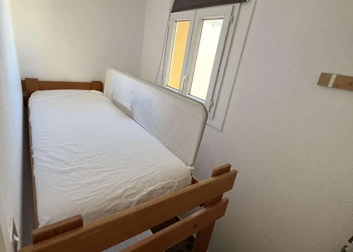 Au Cap D'agde Avec Climatisation Et Parking - Fr-1-702-67 *