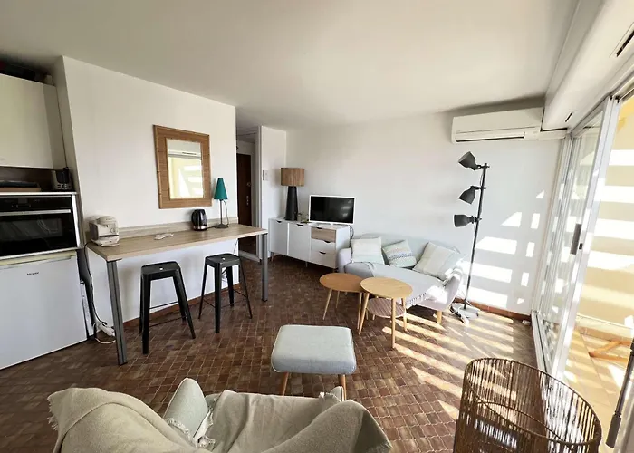 Au Cap D'agde Avec Climatisation Et Parking - Fr-1-702-67 Διαμέρισμα *