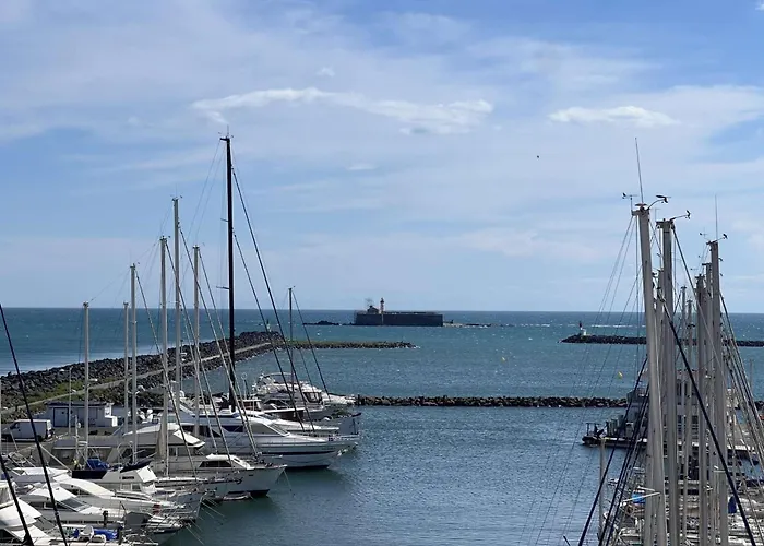 Διαμέρισμα Au Cap D'agde Avec Climatisation Et Parking - Fr-1-702-67 Agde